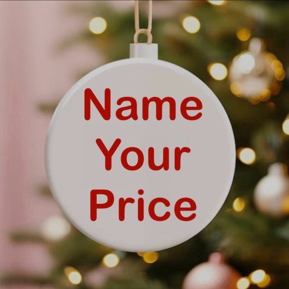 Paper Mache “E” in Minnie Mouse - Picture 7 of 7